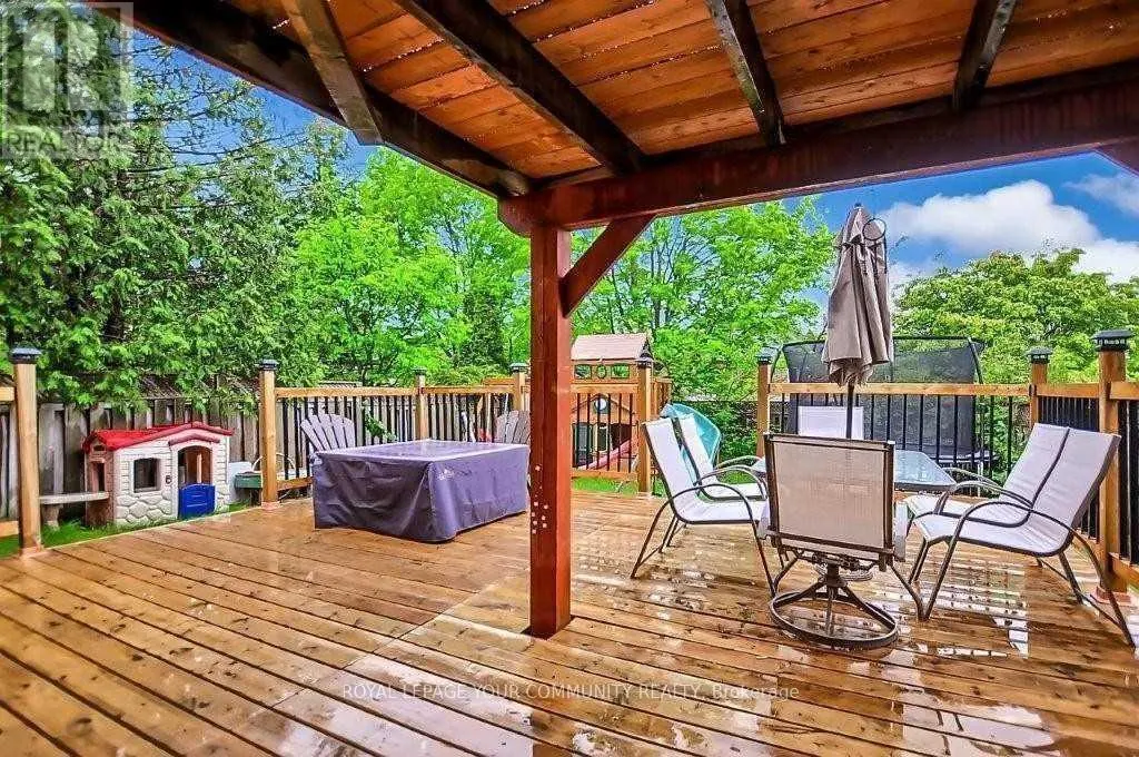 47 CHISWICK CRESCENT