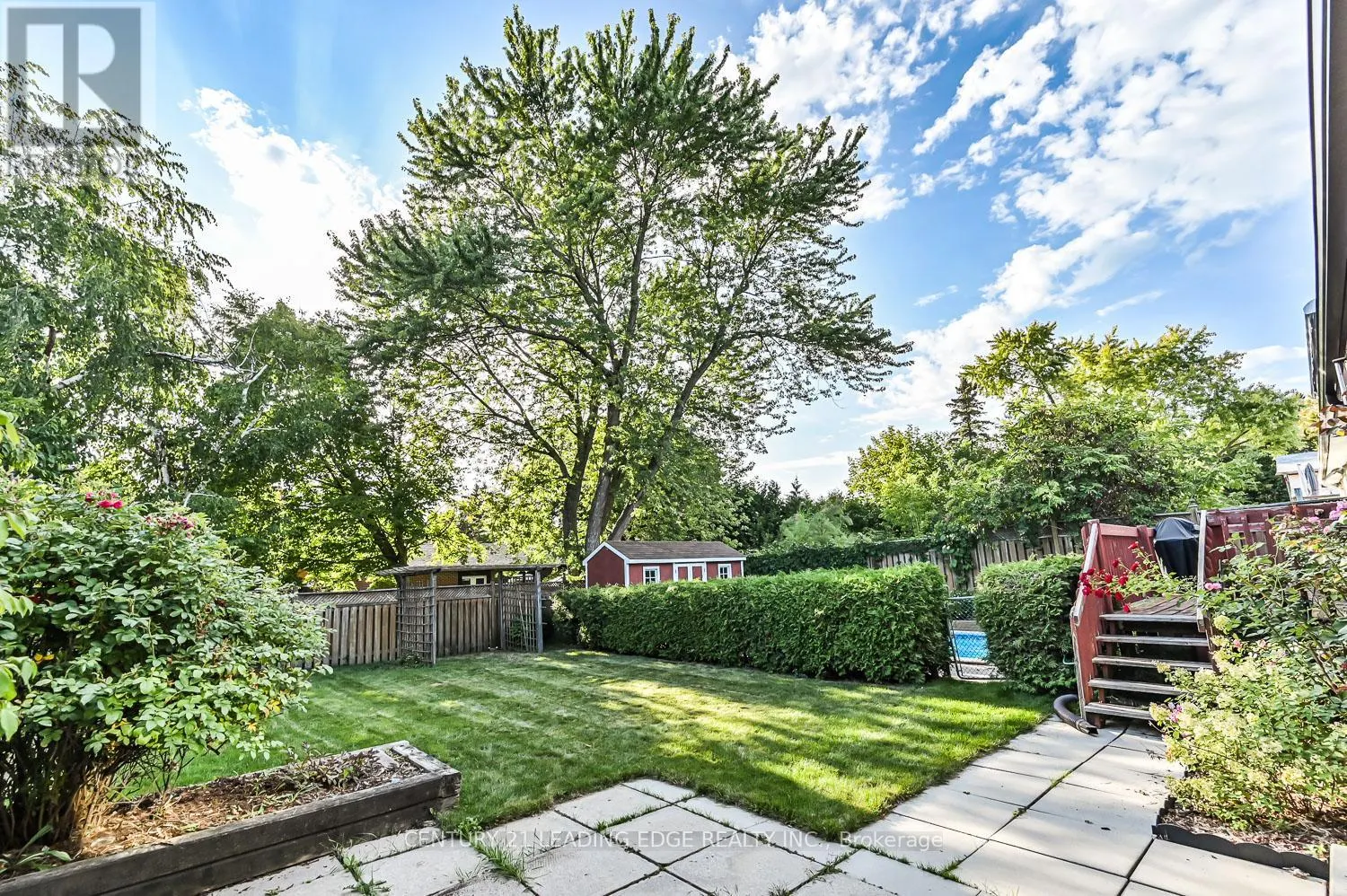 18 SIR CONSTANTINE DRIVE