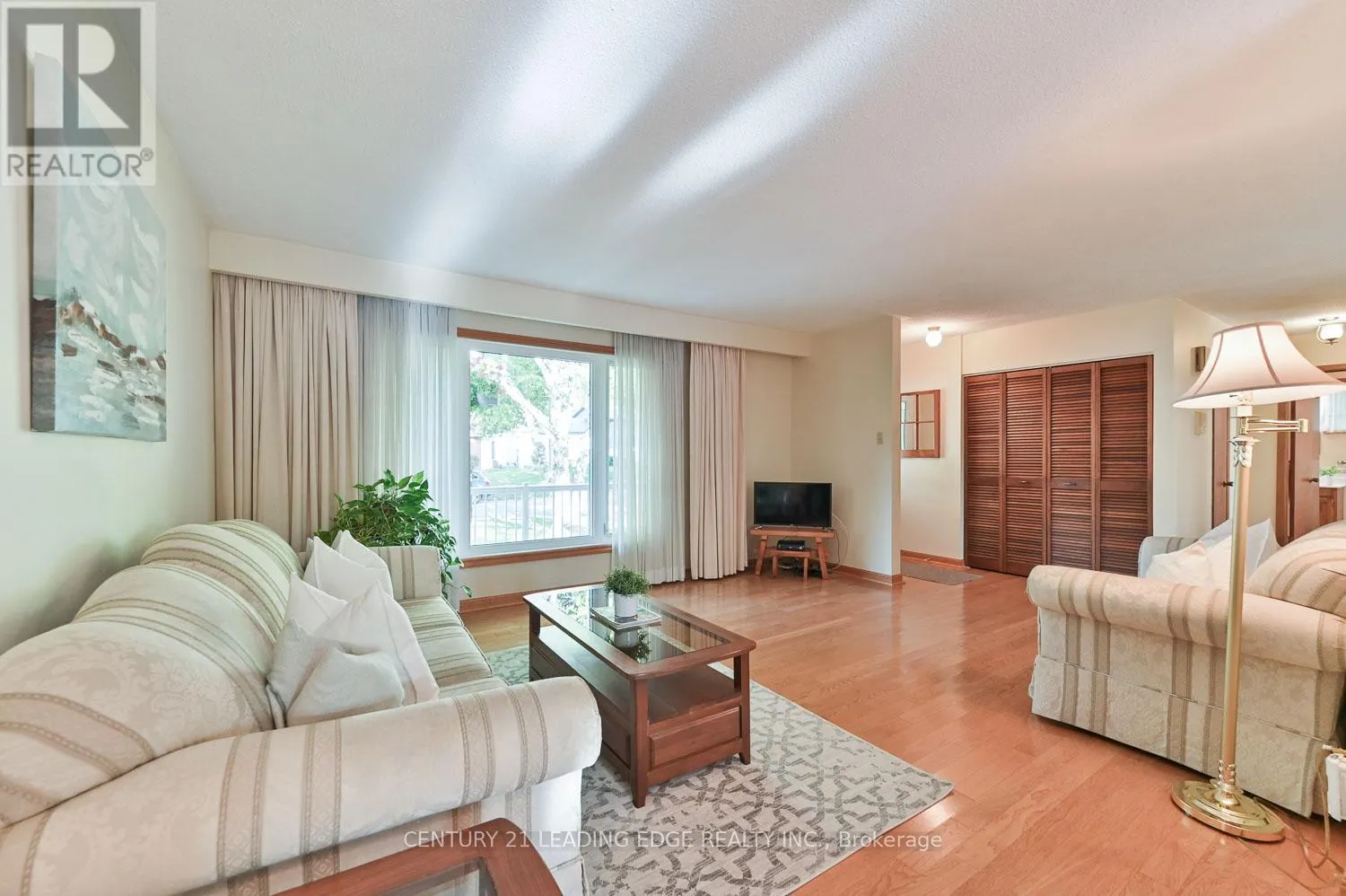 18 SIR CONSTANTINE DRIVE