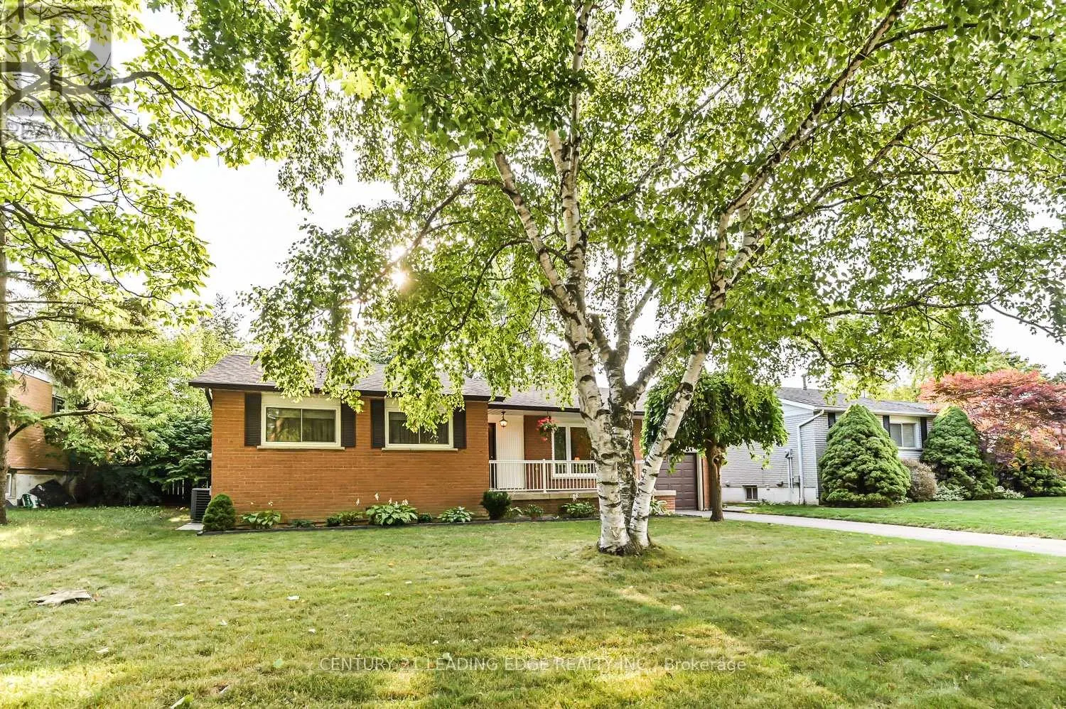 18 SIR CONSTANTINE DRIVE
