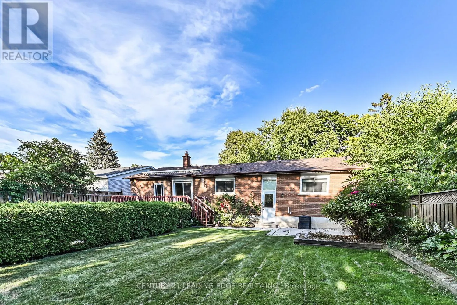 18 SIR CONSTANTINE DRIVE