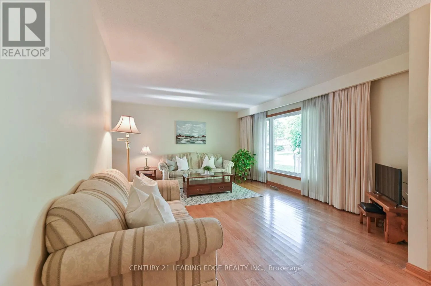 18 SIR CONSTANTINE DRIVE