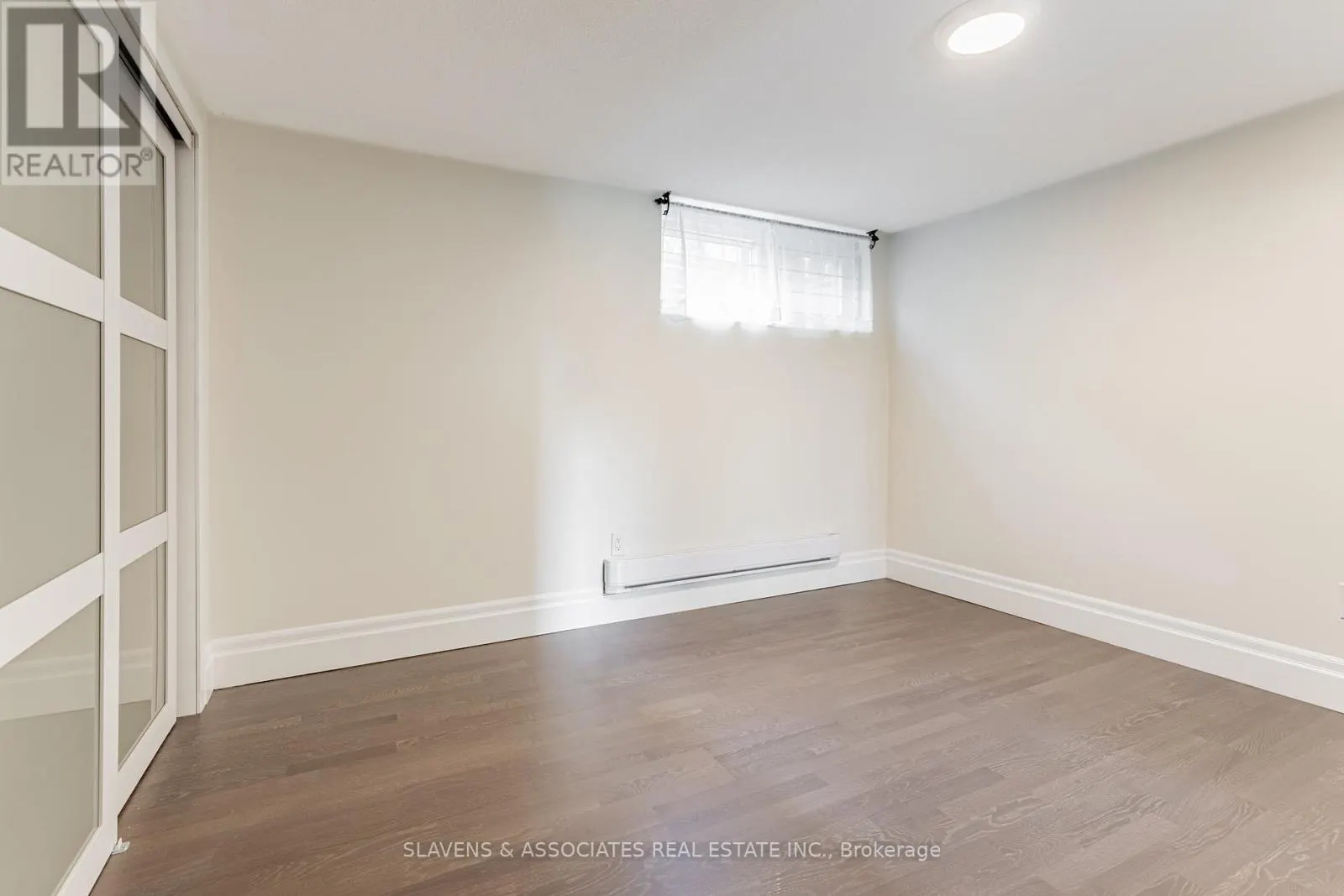 54 - 141 CLARK AVENUE