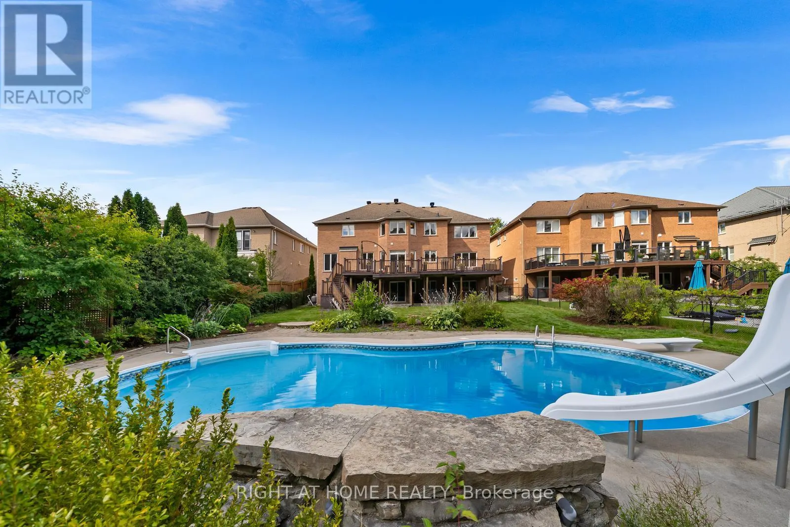 21 LUPINE CRESCENT