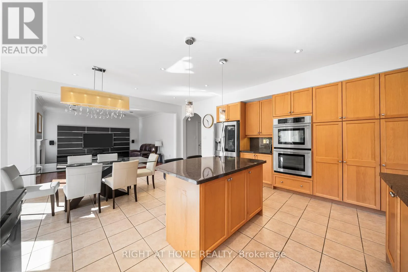 21 LUPINE CRESCENT