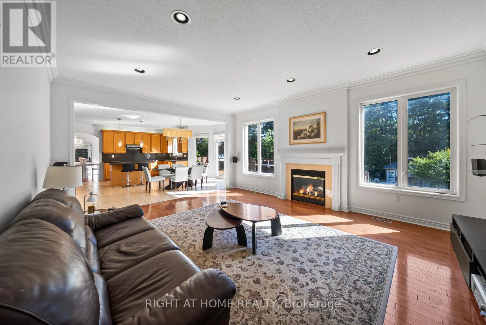 21 LUPINE CRESCENT