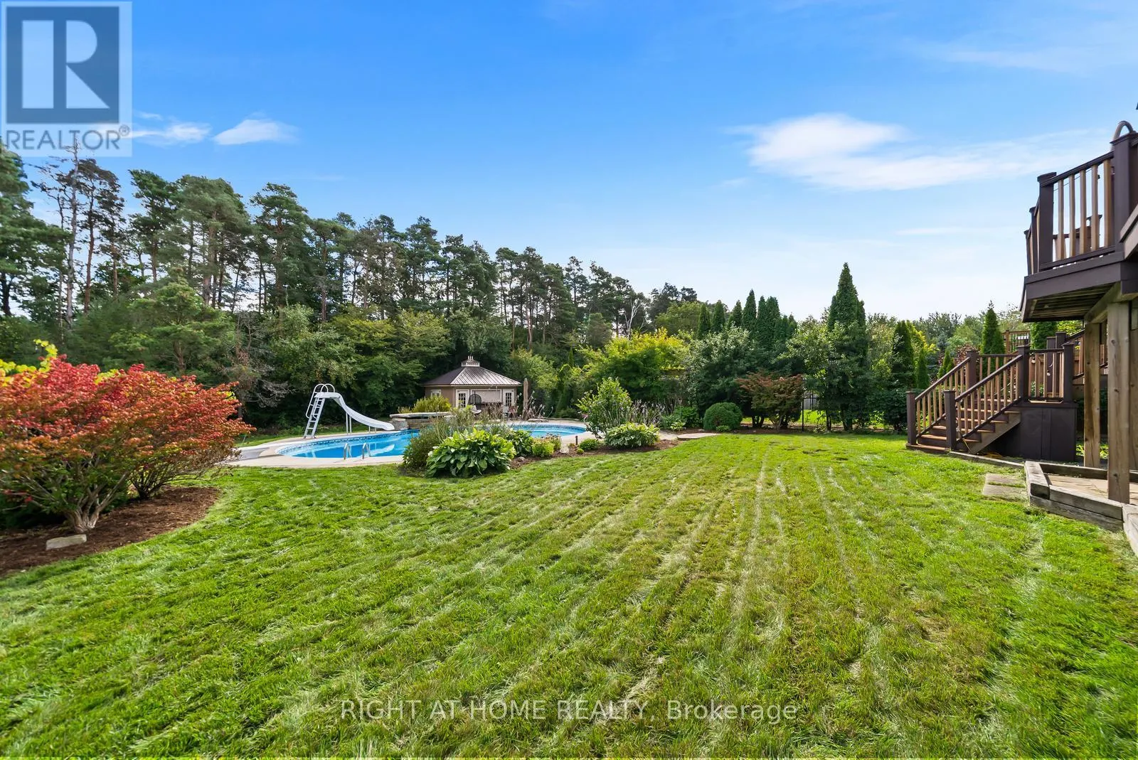 21 LUPINE CRESCENT