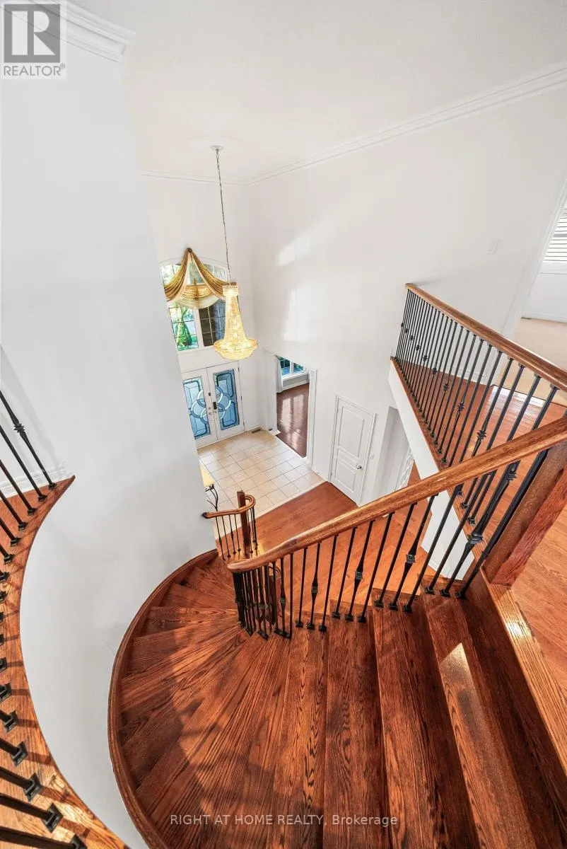 21 LUPINE CRESCENT