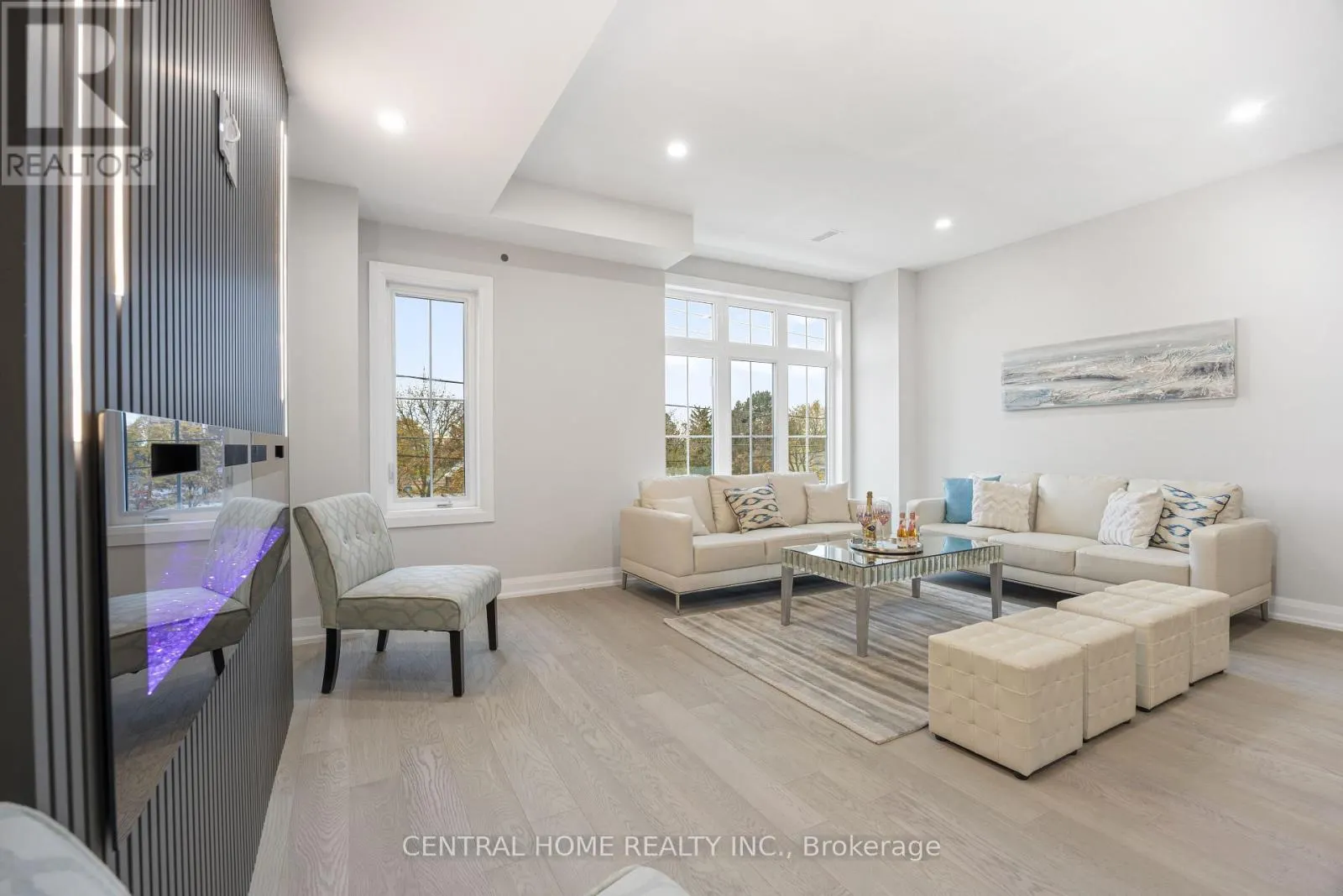 2950 ELGIN MILLS ROAD E