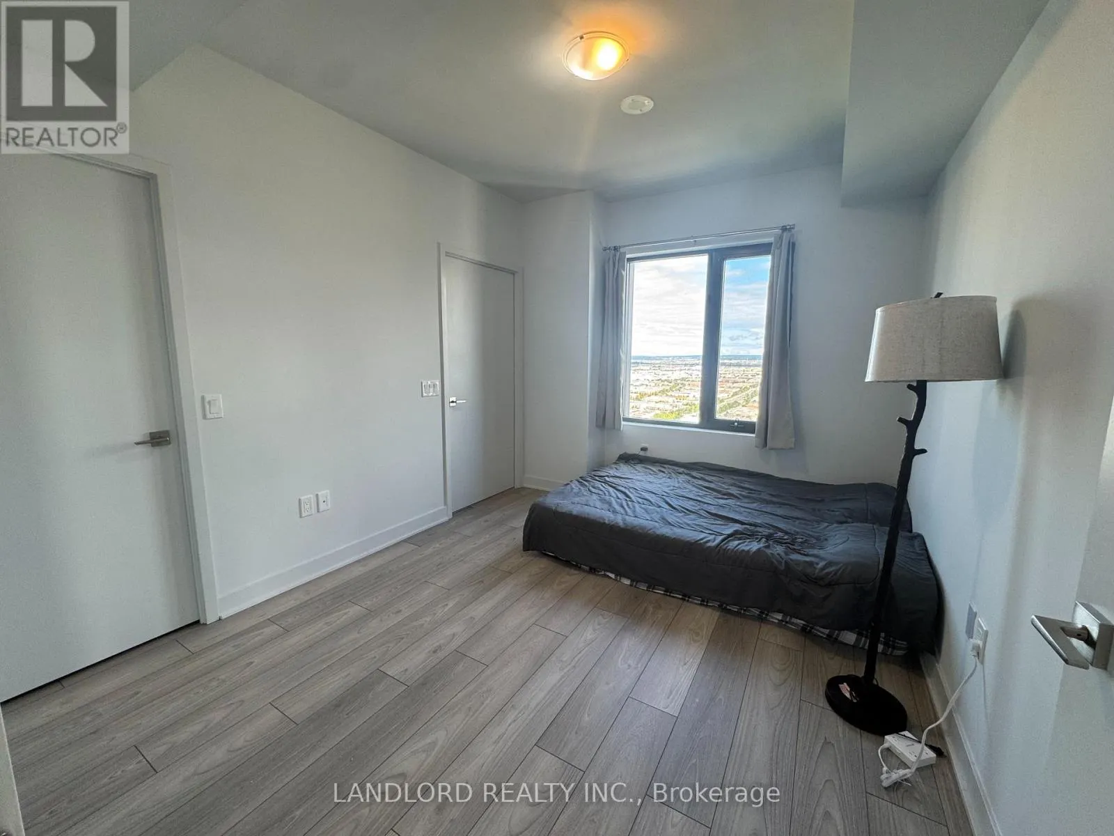 3810 - 2920 HIGHWAY 7