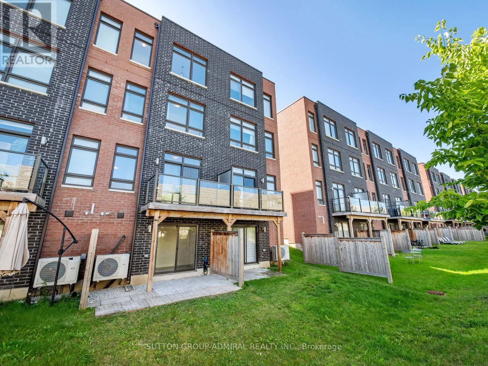 110 DALHOUSIE STREET