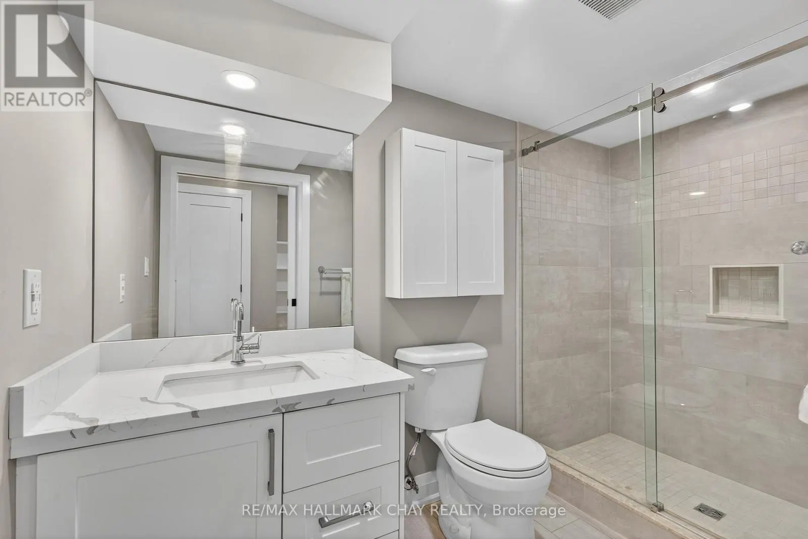 2731 SHERING CRESCENT
