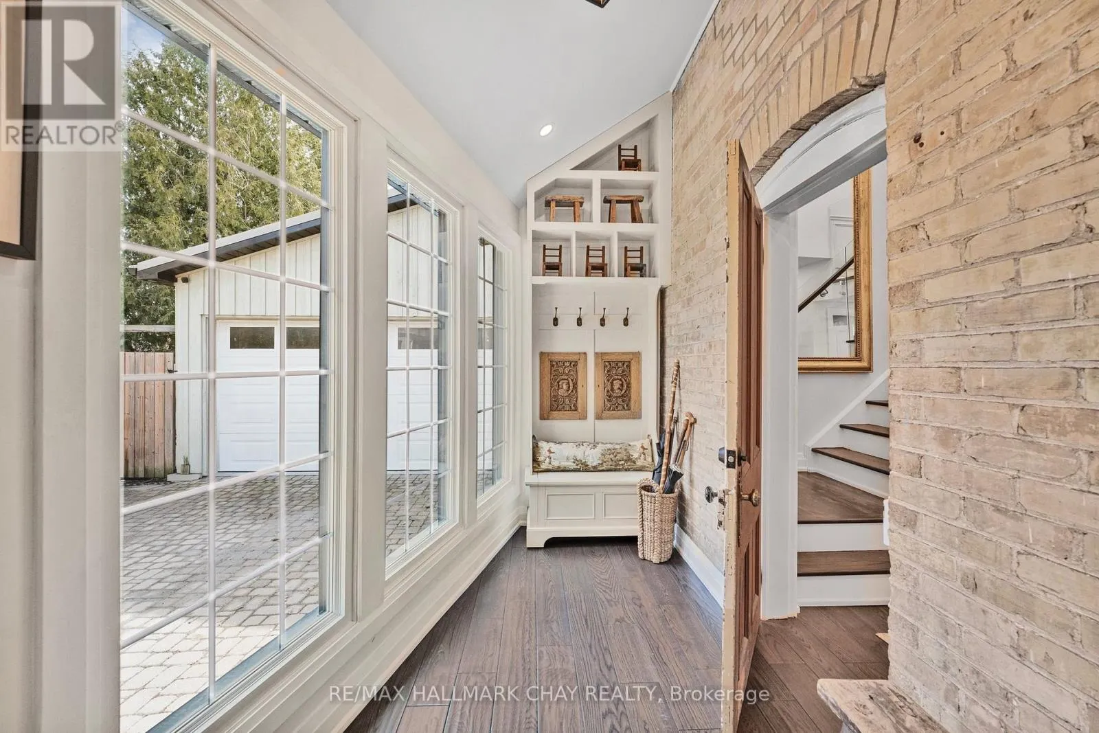 11 CATHERINE AVENUE
