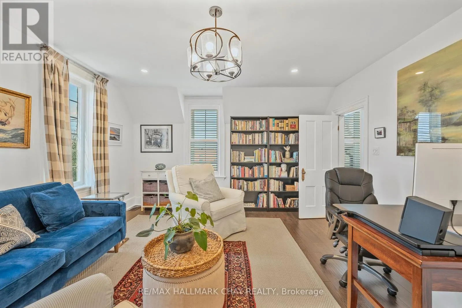 11 CATHERINE AVENUE