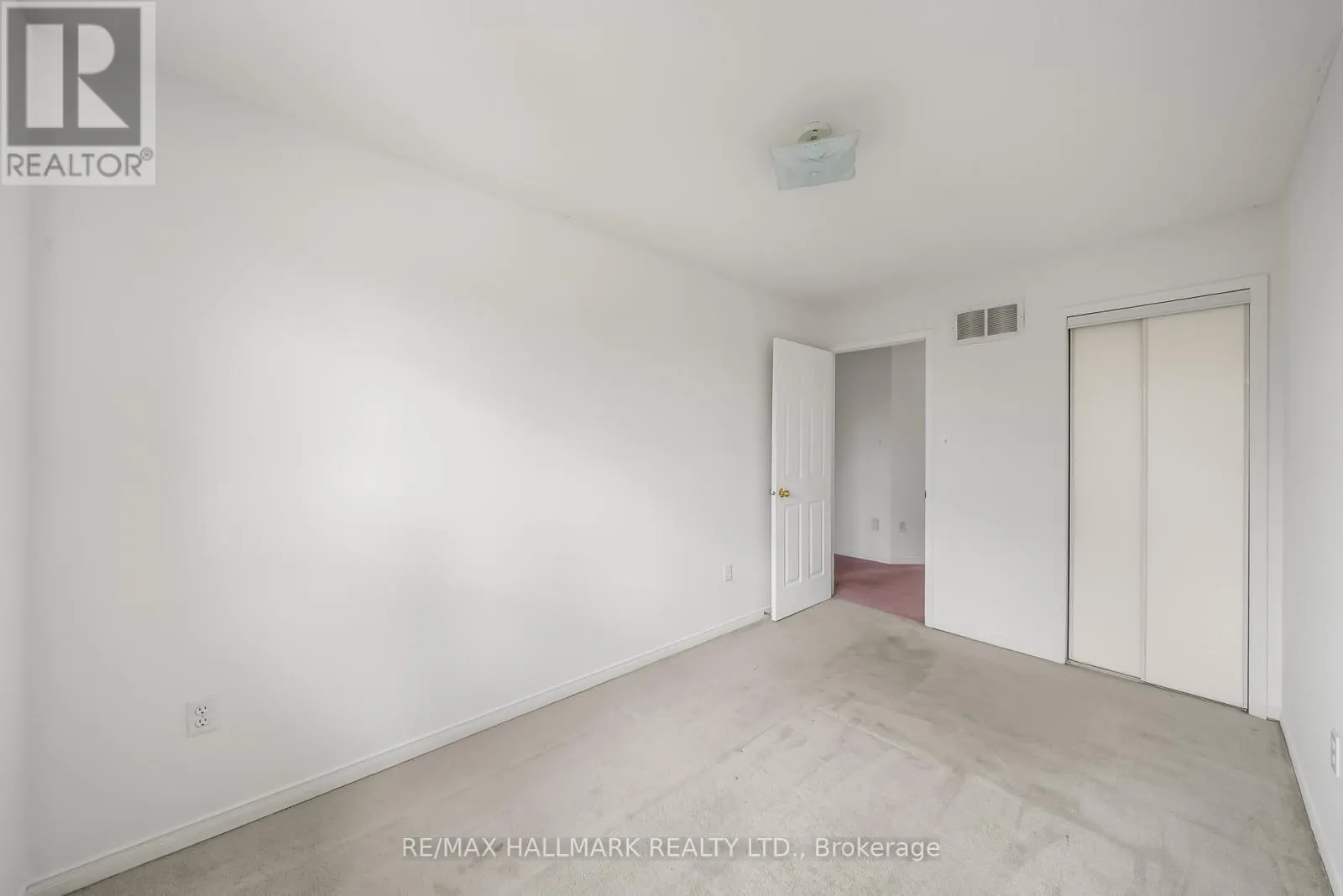 302 PINNACLE TRAIL