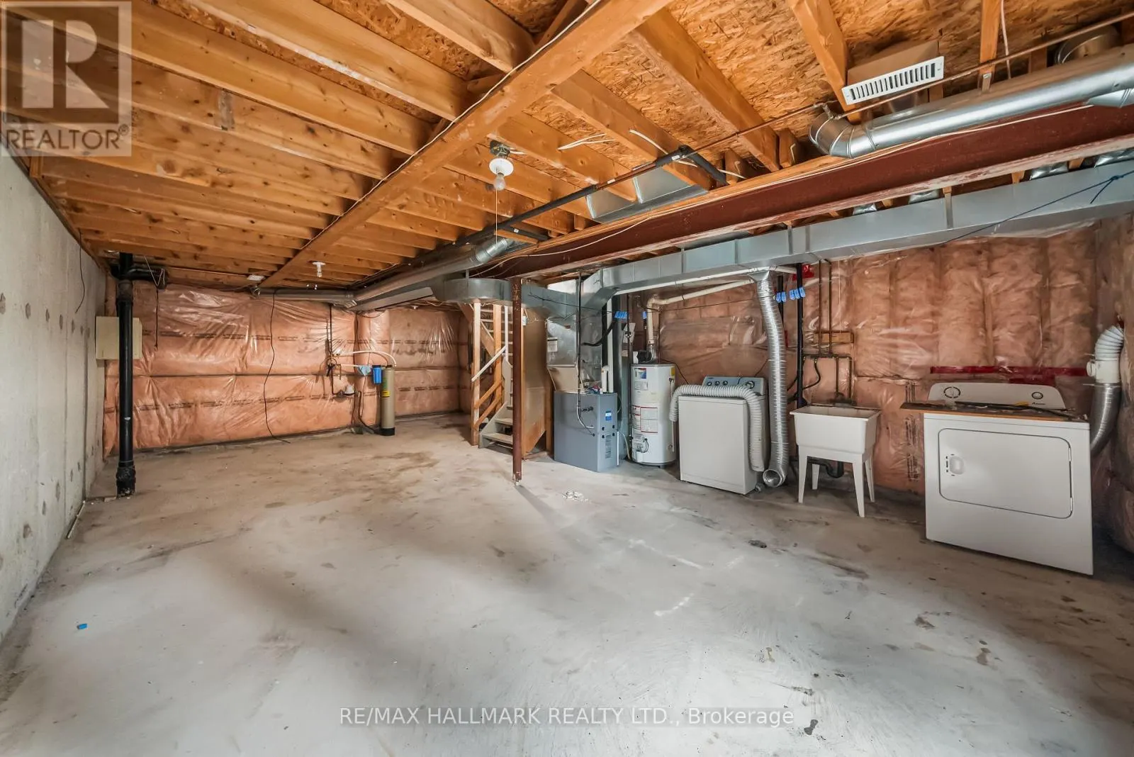 302 PINNACLE TRAIL