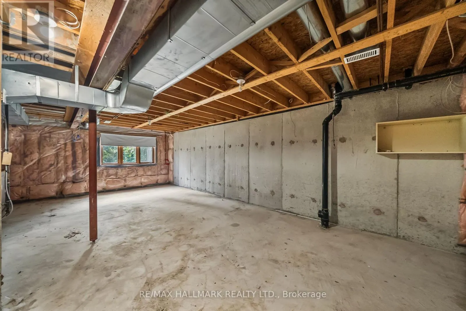 302 PINNACLE TRAIL