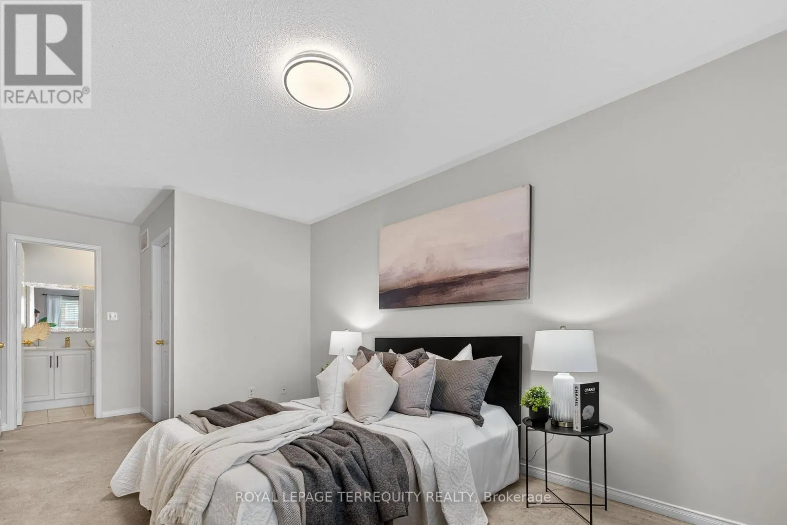 319 PENNDUTCH CIRCLE