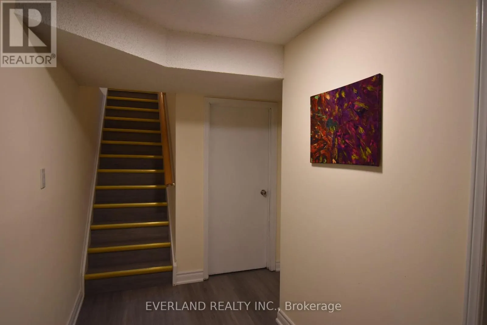 APT 1 BEDROOM - 1 SHAFTSBURY AVENUE E