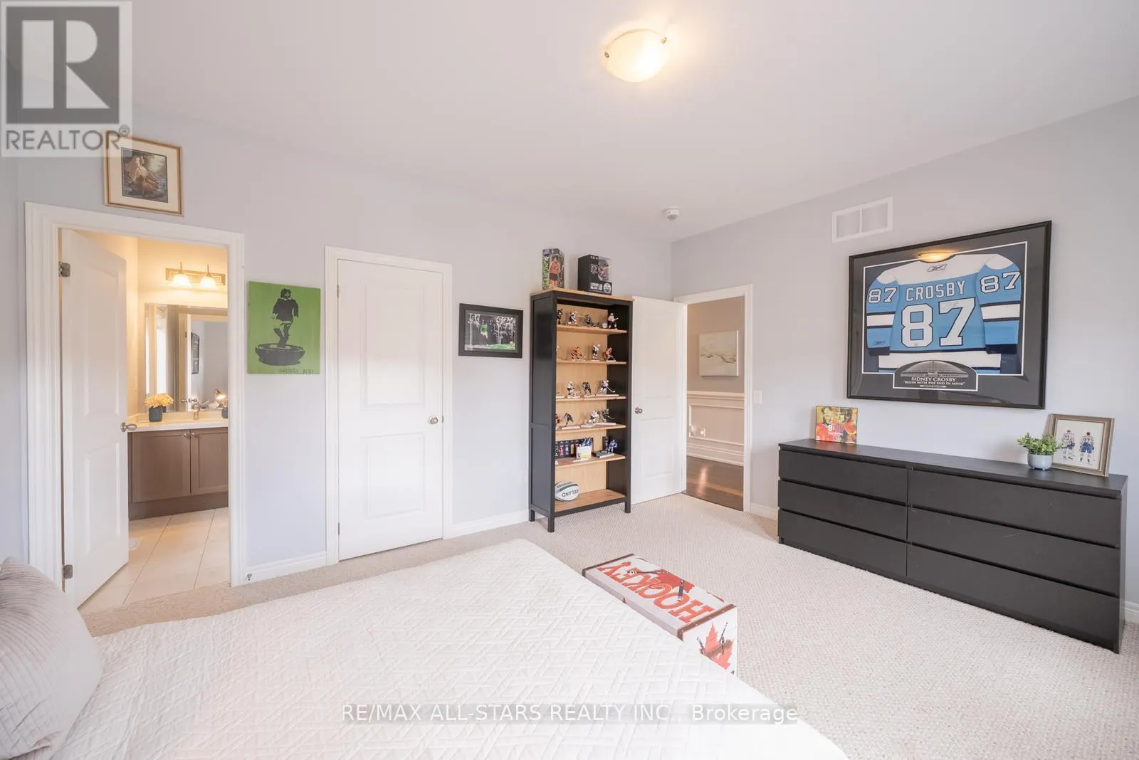 61 MANOR FOREST ROAD