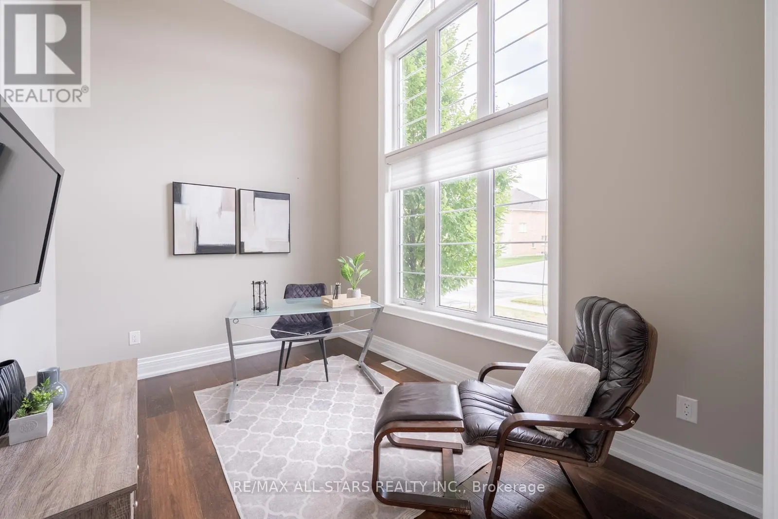 61 MANOR FOREST ROAD