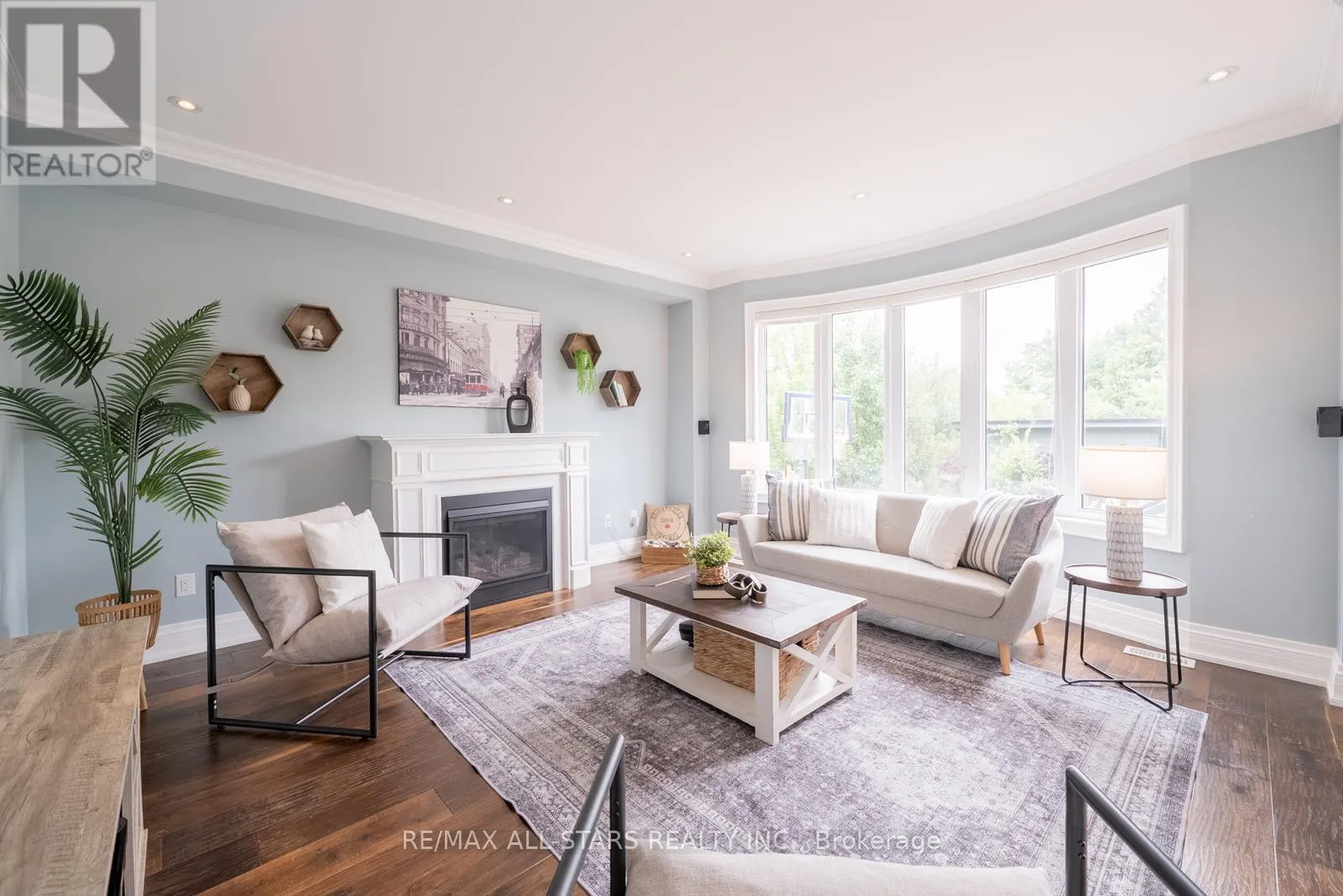 61 MANOR FOREST ROAD