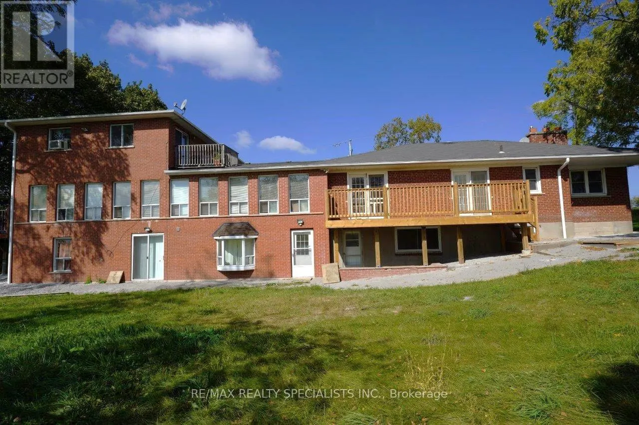 17 GORMLEY ROAD W