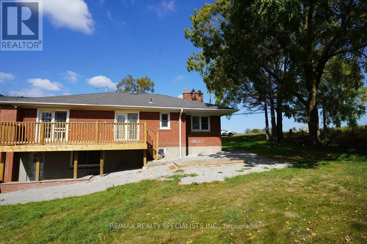 17 GORMLEY ROAD W