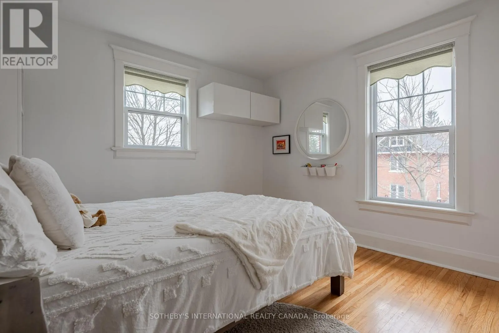 77 CATHERINE AVENUE
