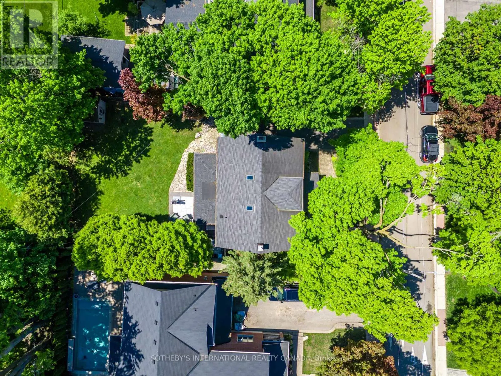 77 CATHERINE AVENUE