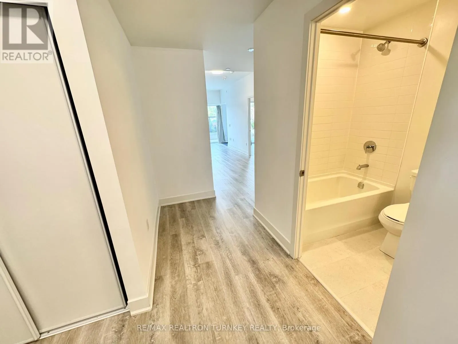 018 - 185 DEERFIELD ROAD
