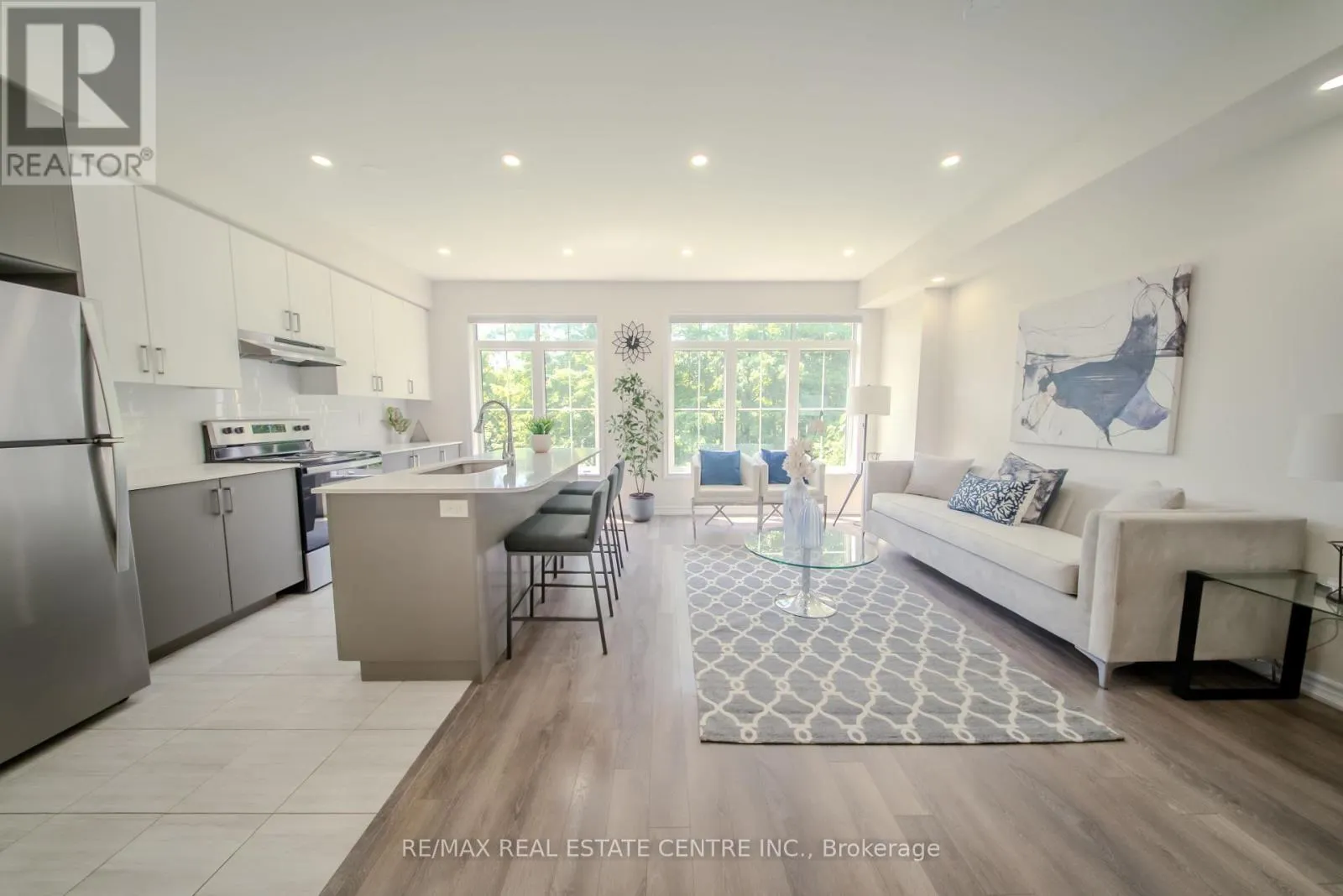 42 - 181 PARKTREE DRIVE