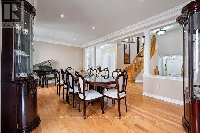 40 BARBERRY CRESCENT