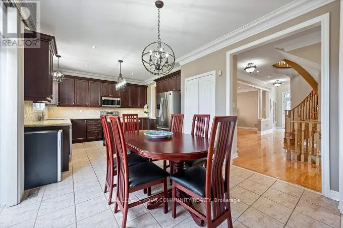 40 BARBERRY CRESCENT