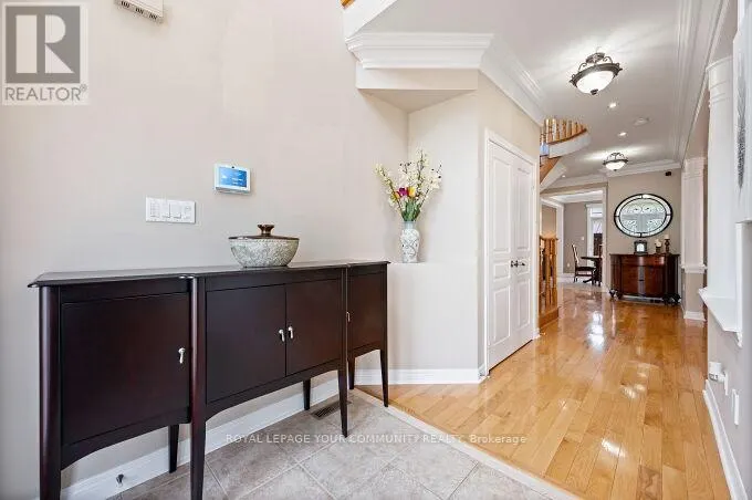 40 BARBERRY CRESCENT