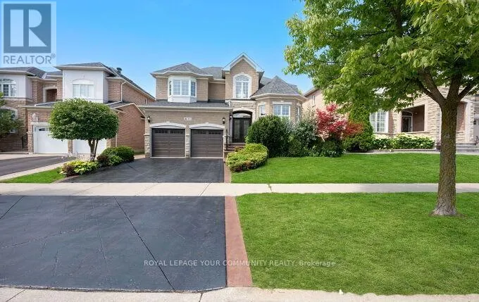 40 BARBERRY CRESCENT