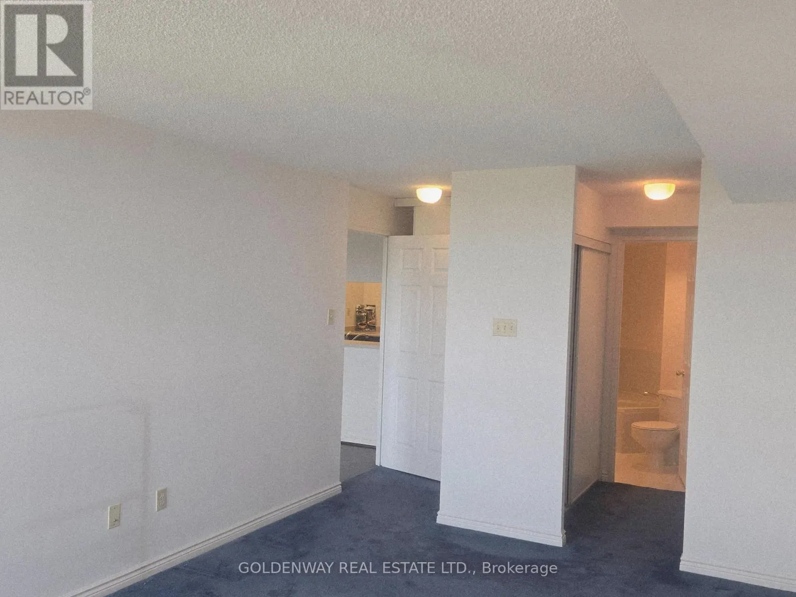 1012 - 7300 YONGE STREET