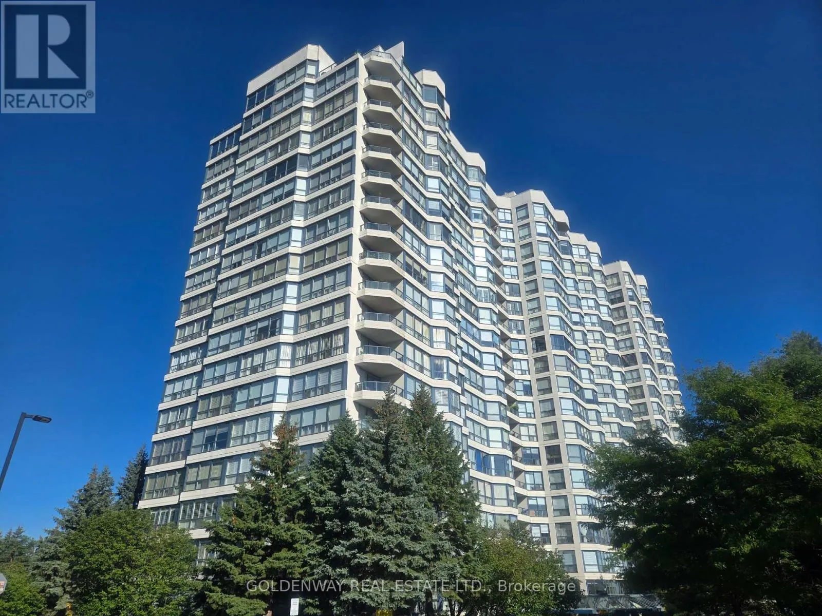 1012 - 7300 YONGE STREET