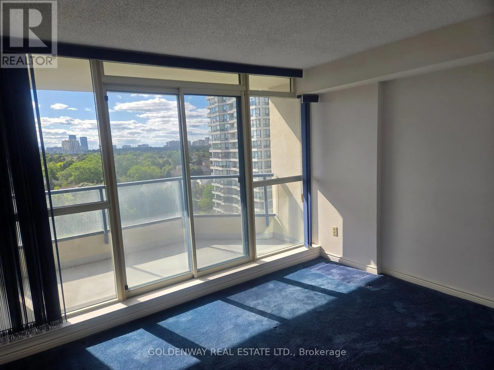 1012 - 7300 YONGE STREET