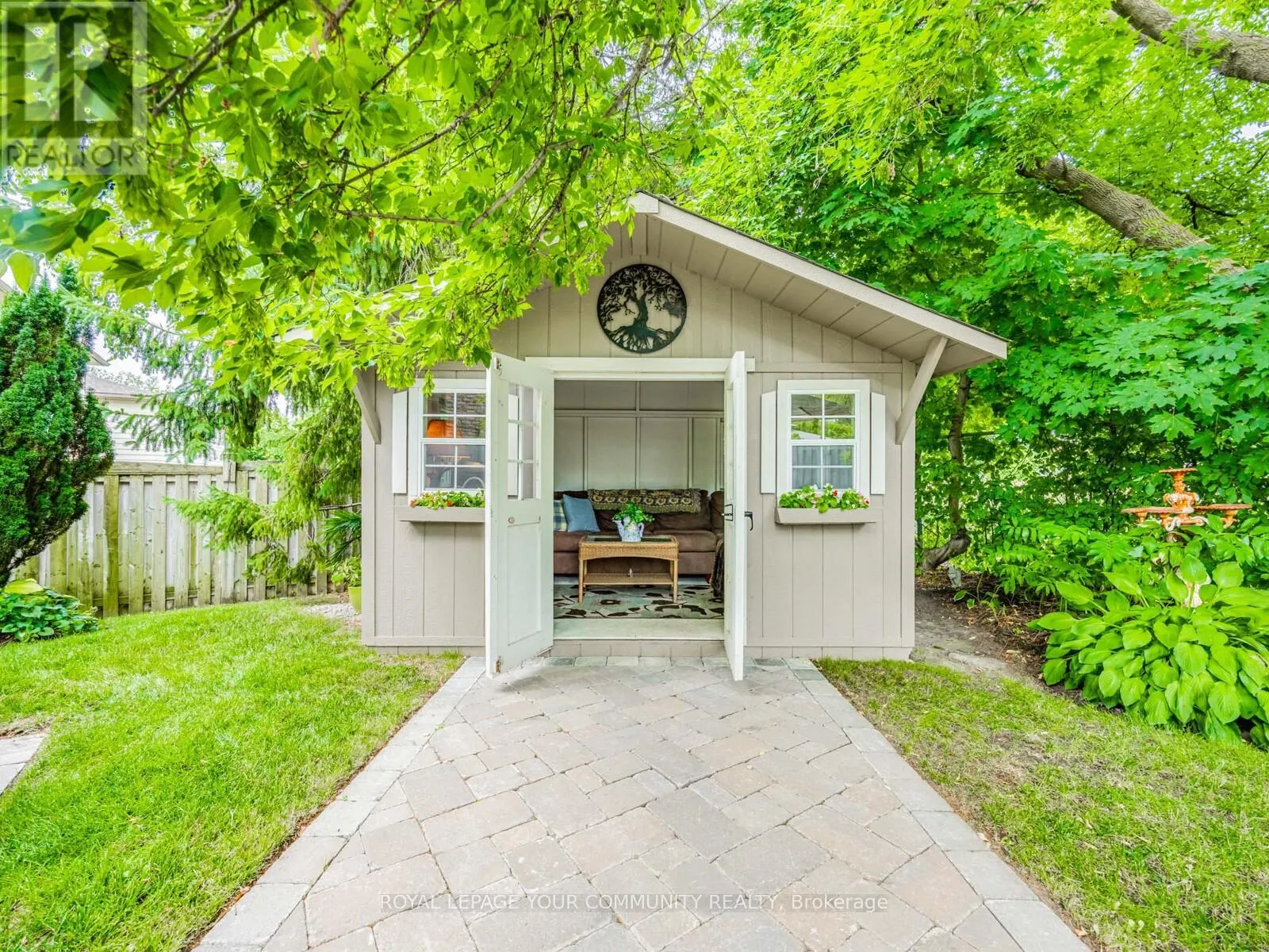 10 BANQUO ROAD