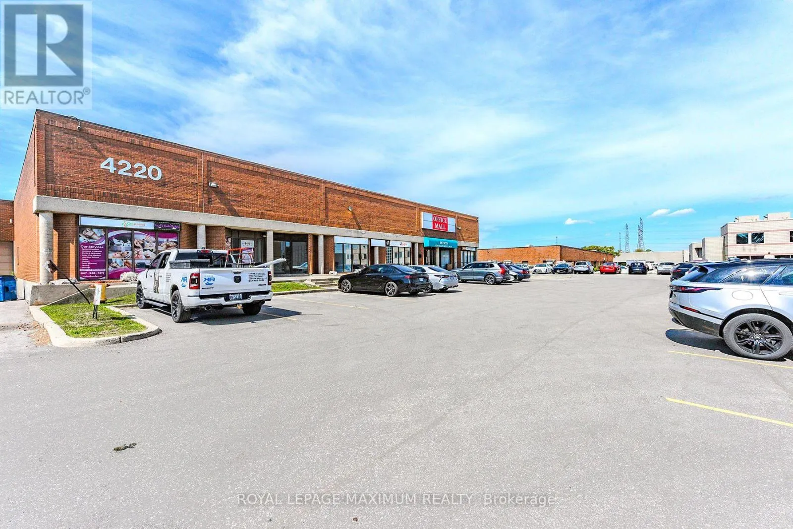 C10 - 4220 STEELES AVENUE W
