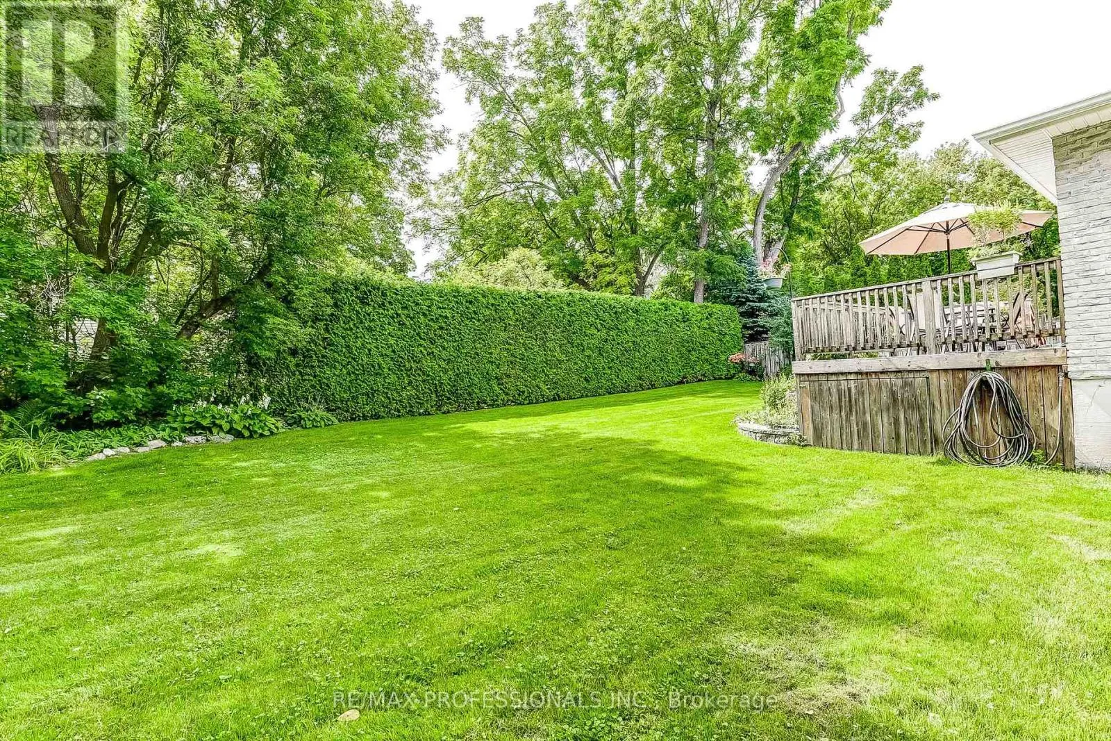 21 BIRCH COURT
