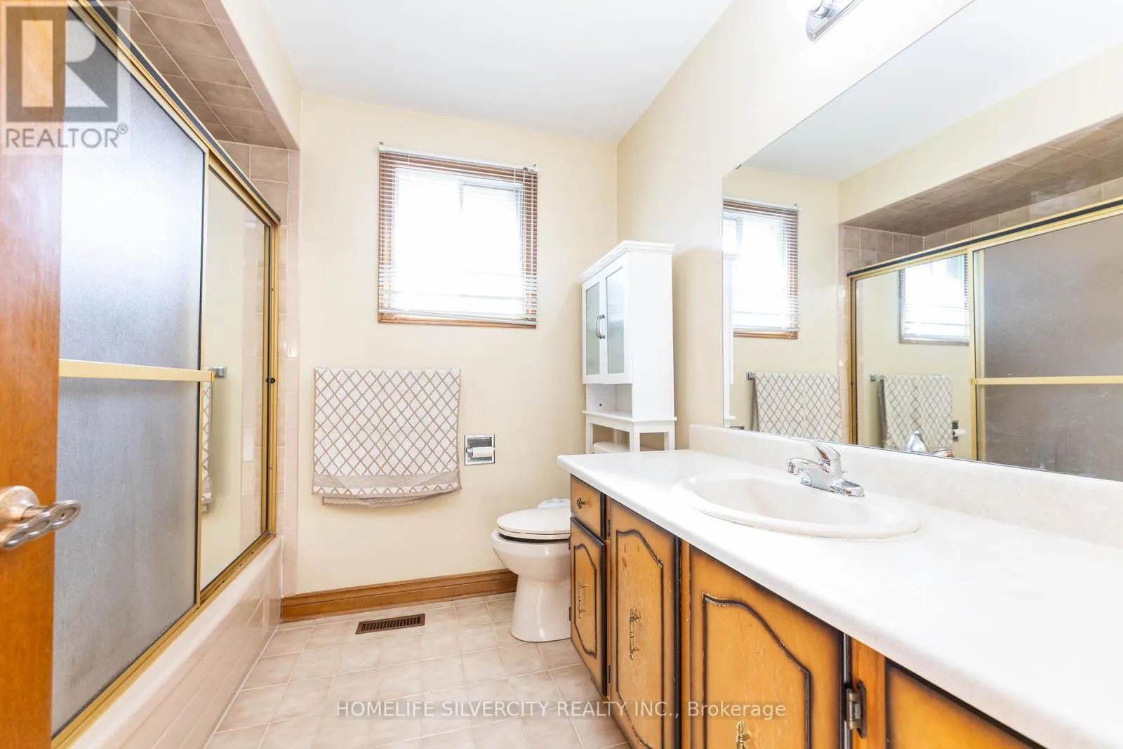 144 JACKMAN CRESCENT