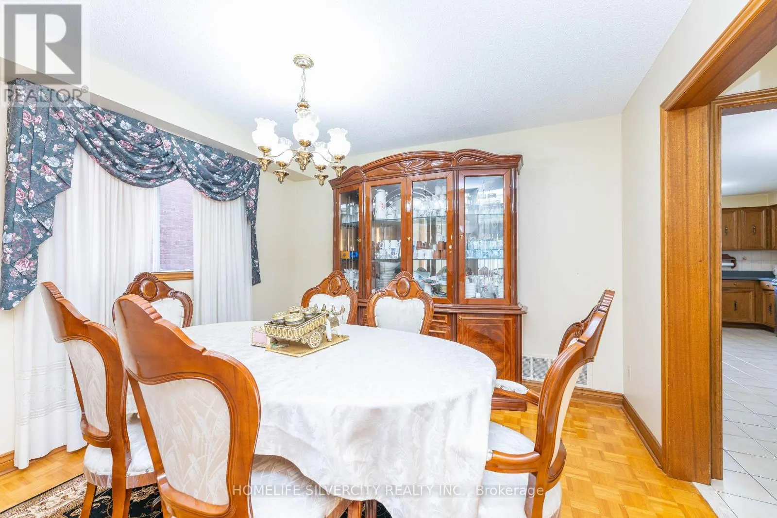 144 JACKMAN CRESCENT