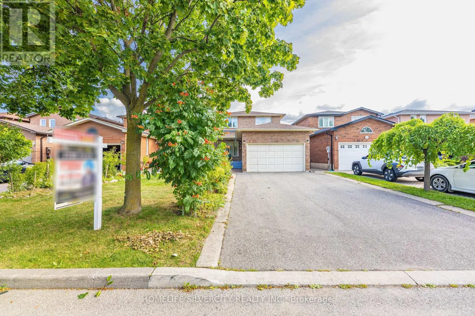 144 JACKMAN CRESCENT