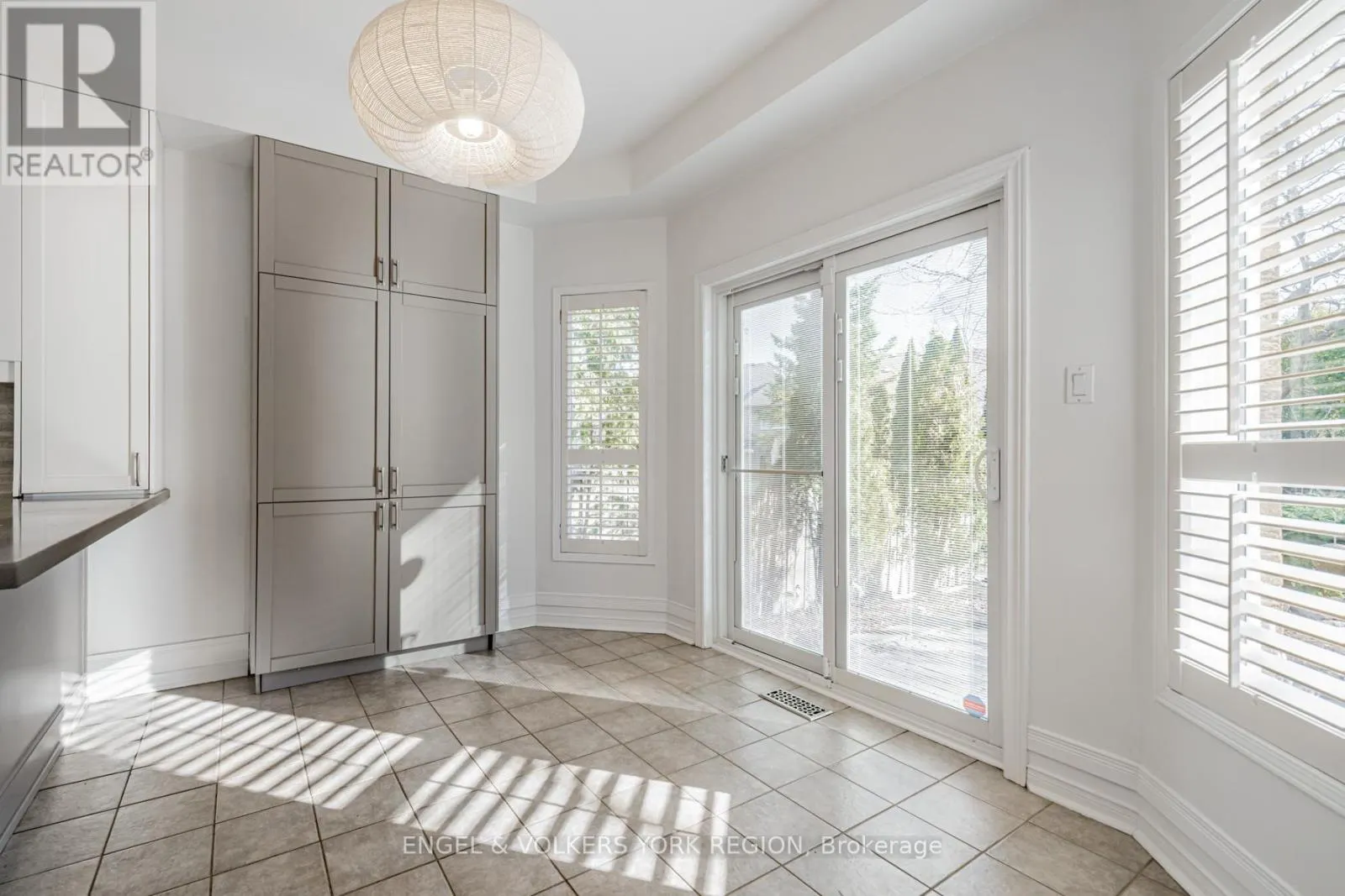 130 OLD COLONY ROAD
