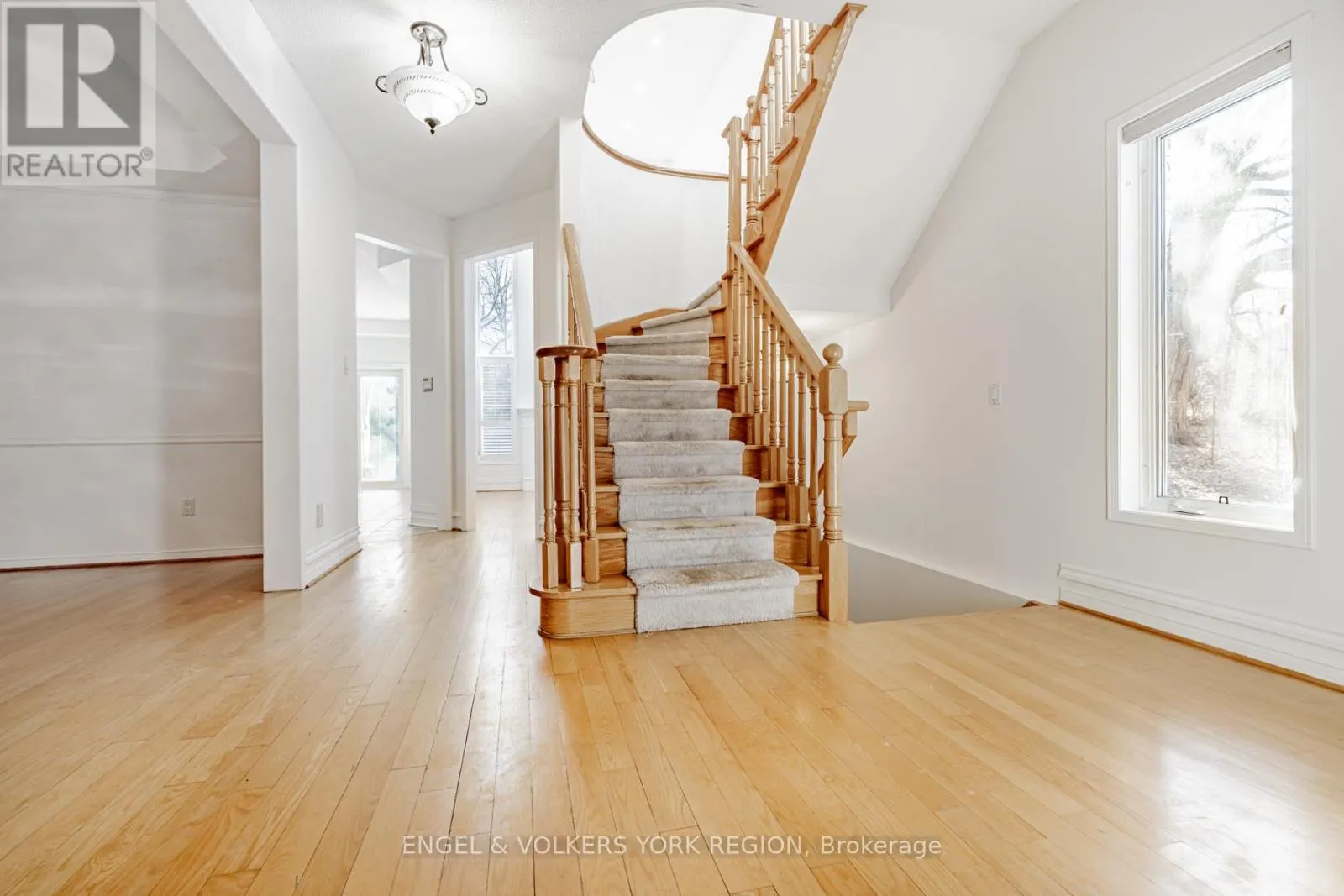 130 OLD COLONY ROAD