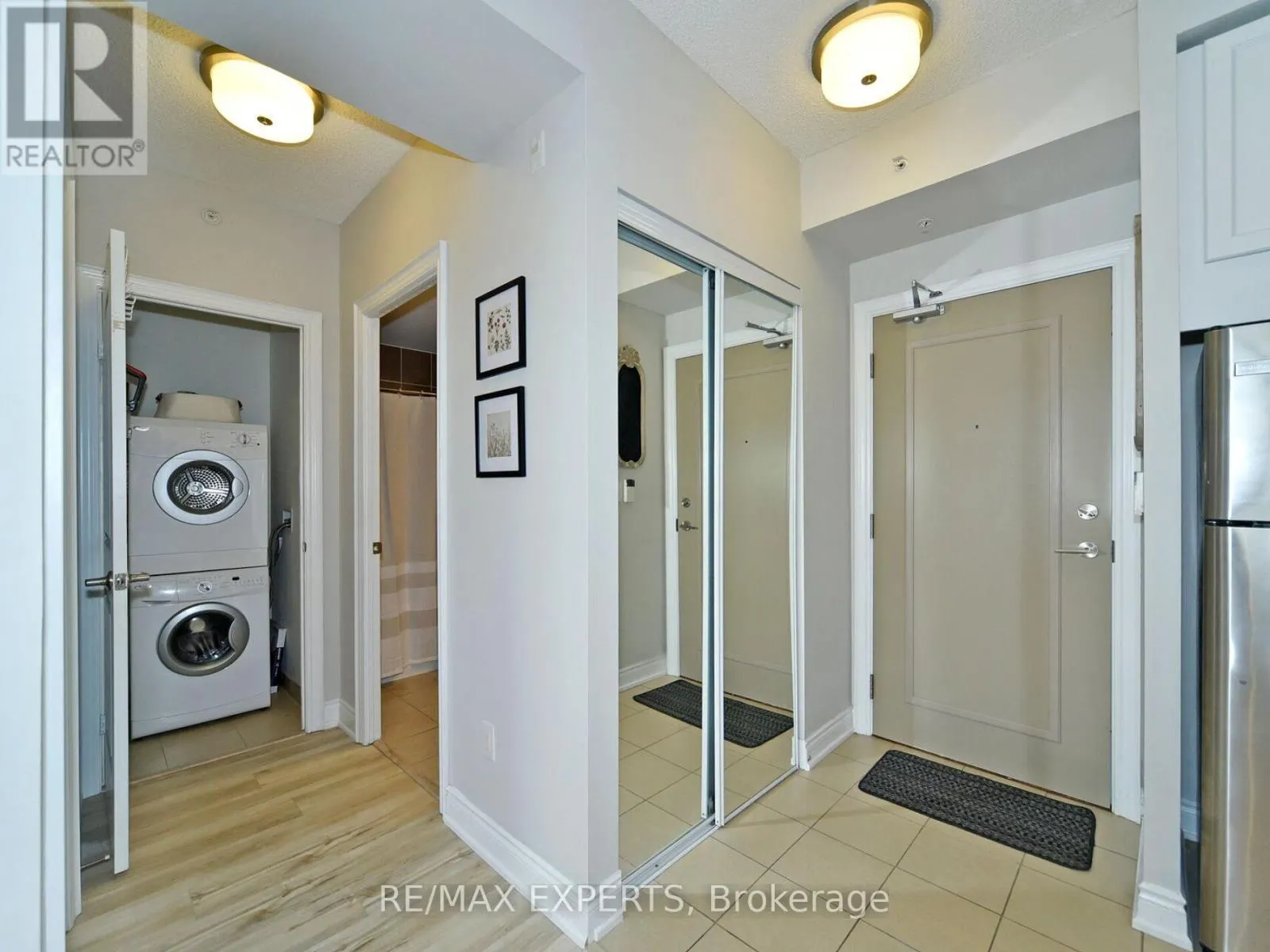 207 - 2396 MAJOR MACKENZIE DRIVE