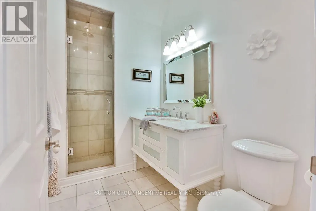 3528 GLENHAVEN BEACH ROAD
