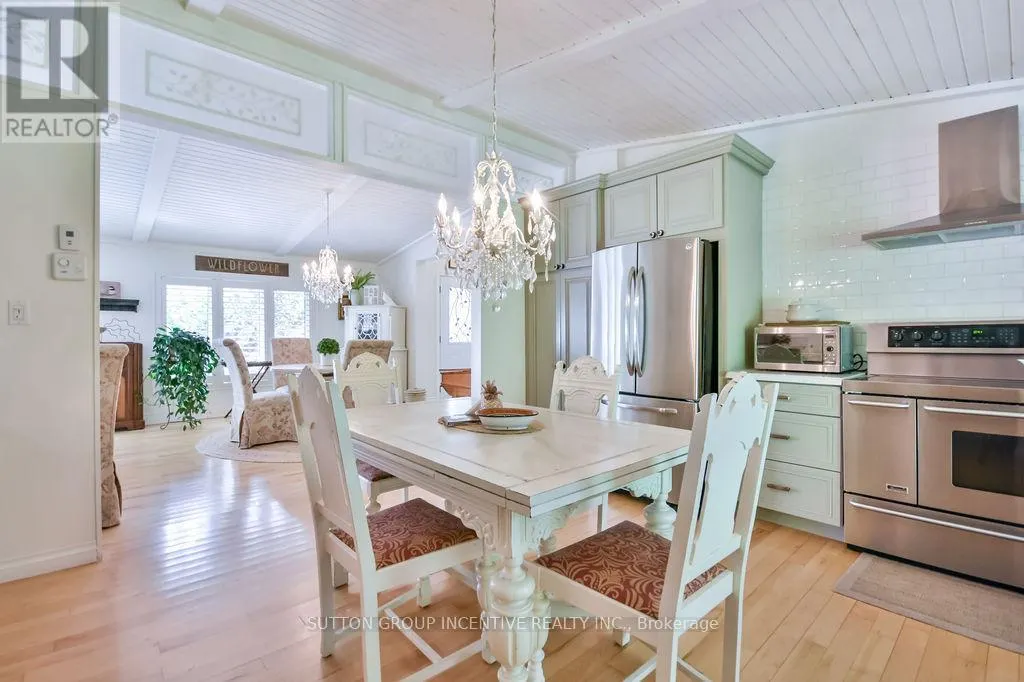 3528 GLENHAVEN BEACH ROAD